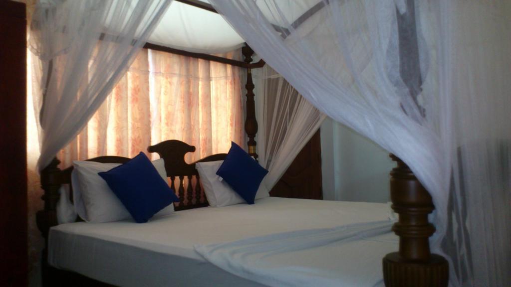Ocean View Tourist Guest House At Negombo Beach Near The Airport Εξωτερικό φωτογραφία