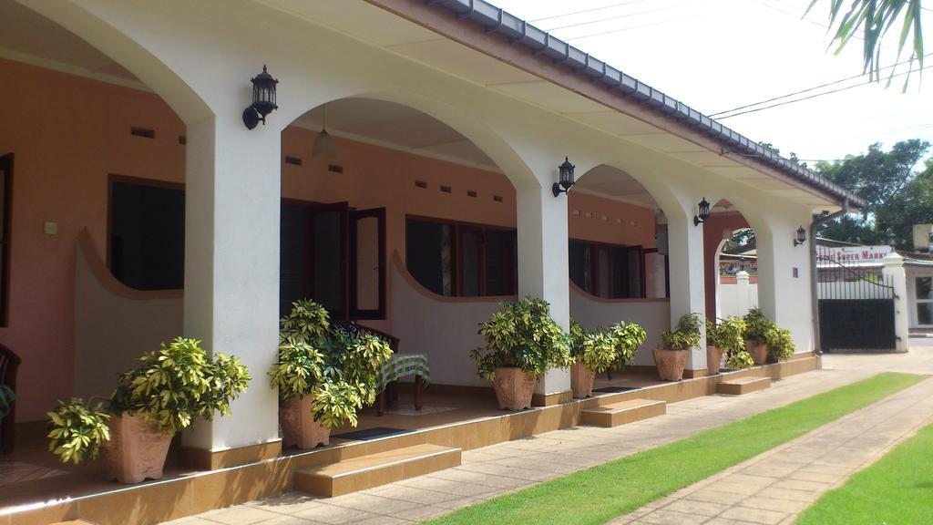 Ocean View Tourist Guest House At Negombo Beach Near The Airport Εξωτερικό φωτογραφία