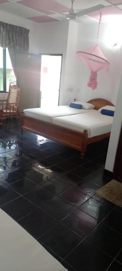 Ocean View Tourist Guest House At Negombo Beach Near The Airport Εξωτερικό φωτογραφία