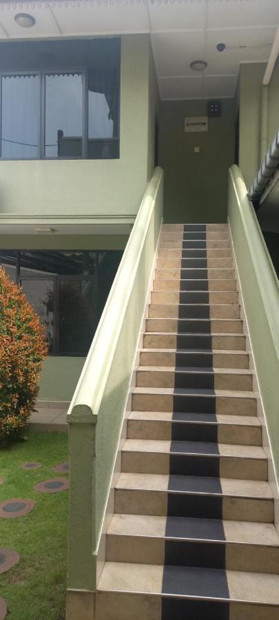 Ocean View Tourist Guest House At Negombo Beach Near The Airport Εξωτερικό φωτογραφία