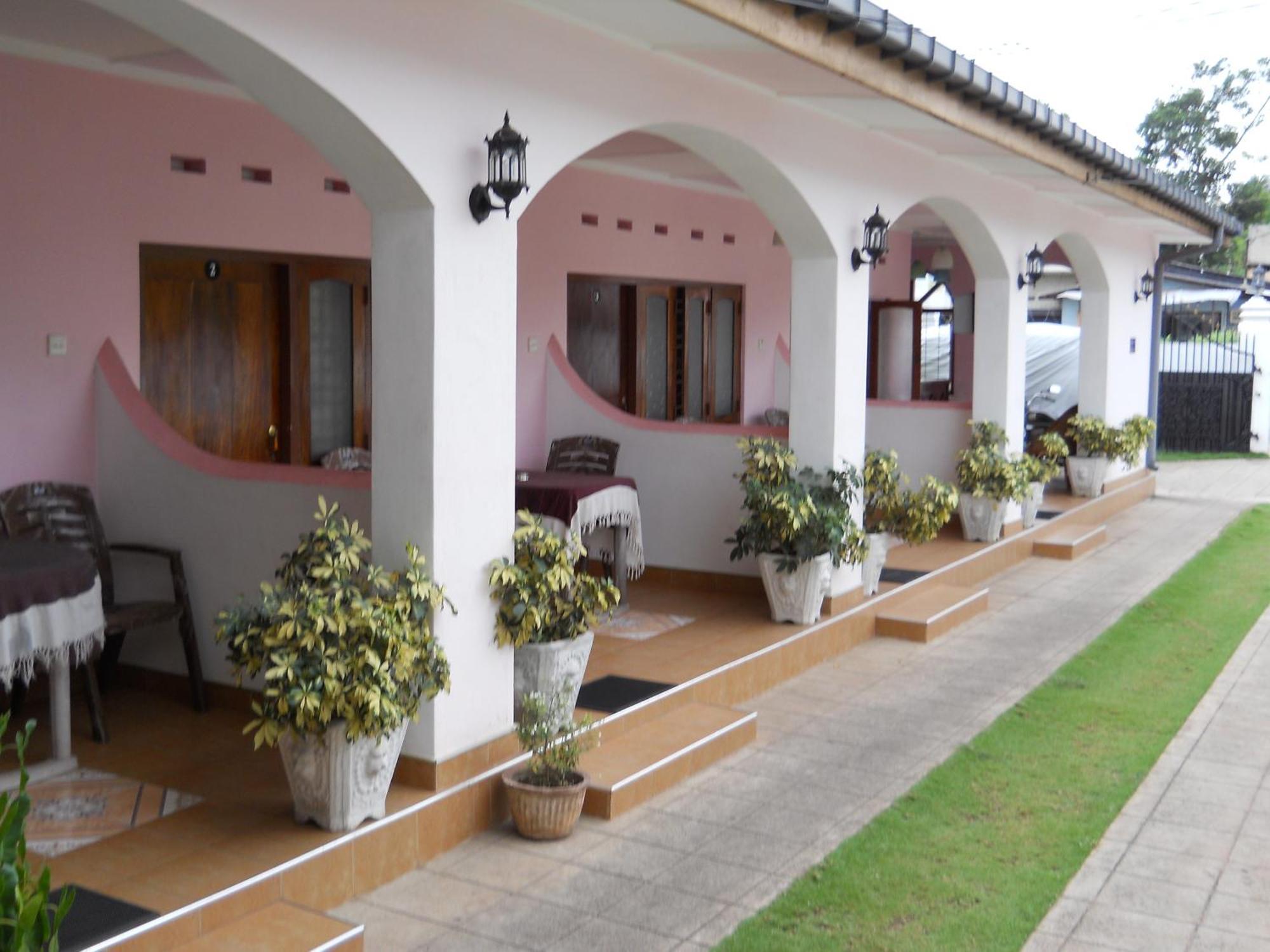 Ocean View Tourist Guest House At Negombo Beach Near The Airport Εξωτερικό φωτογραφία