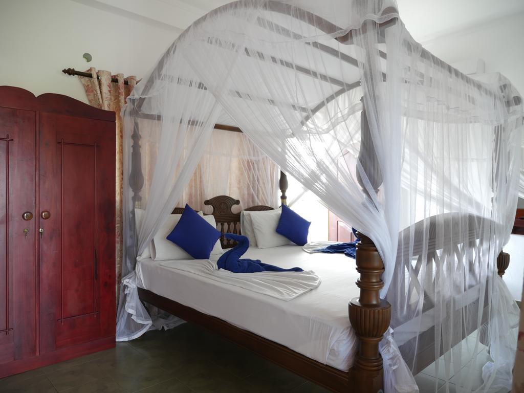 Ocean View Tourist Guest House At Negombo Beach Near The Airport Εξωτερικό φωτογραφία
