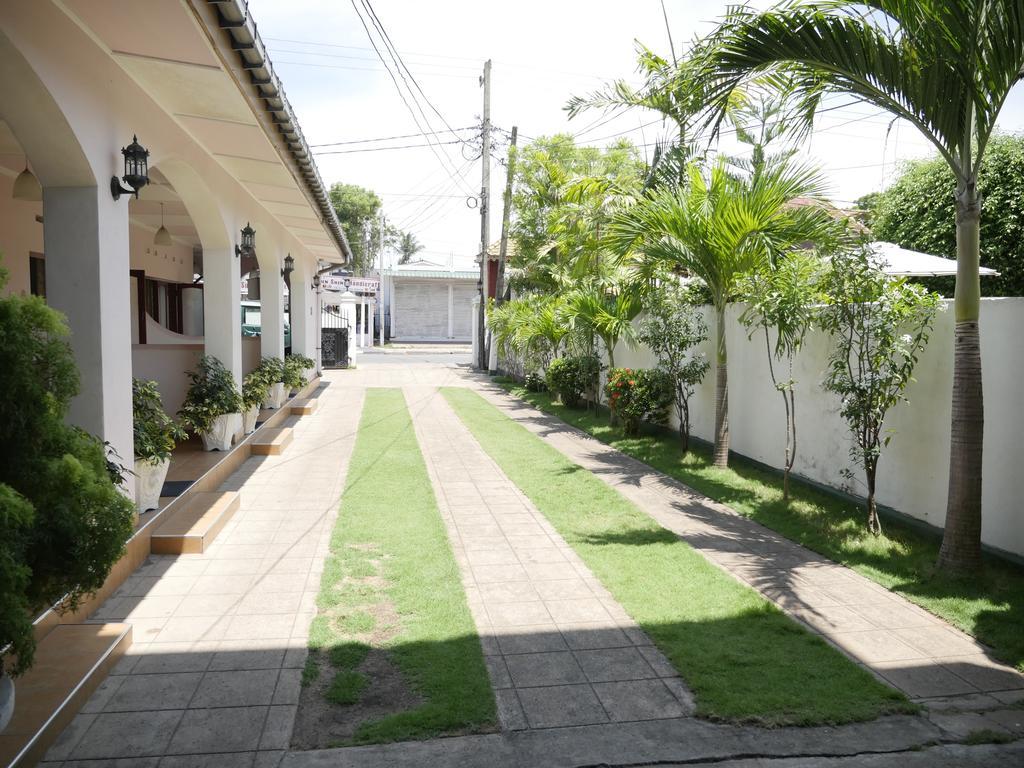 Ocean View Tourist Guest House At Negombo Beach Near The Airport Εξωτερικό φωτογραφία